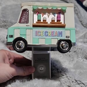 Ice Cream Truck Wallflower Projector
